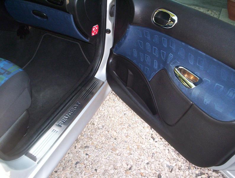 http://www.forum-peugeot.com/Forum/mesimages/18363/seuil de porte.JPG